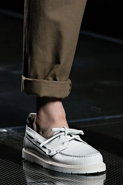 Look 8